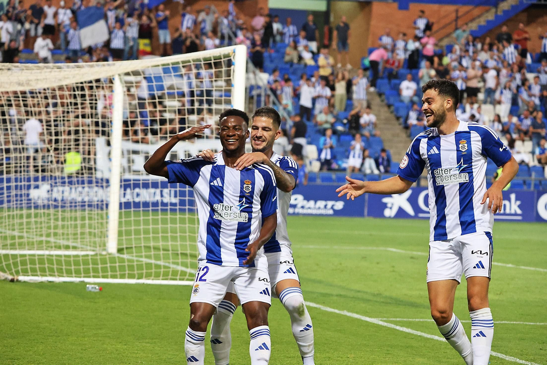 Nico Njalla celebrando un gol con el Recreativo de Huelva / huelvainformacion.es