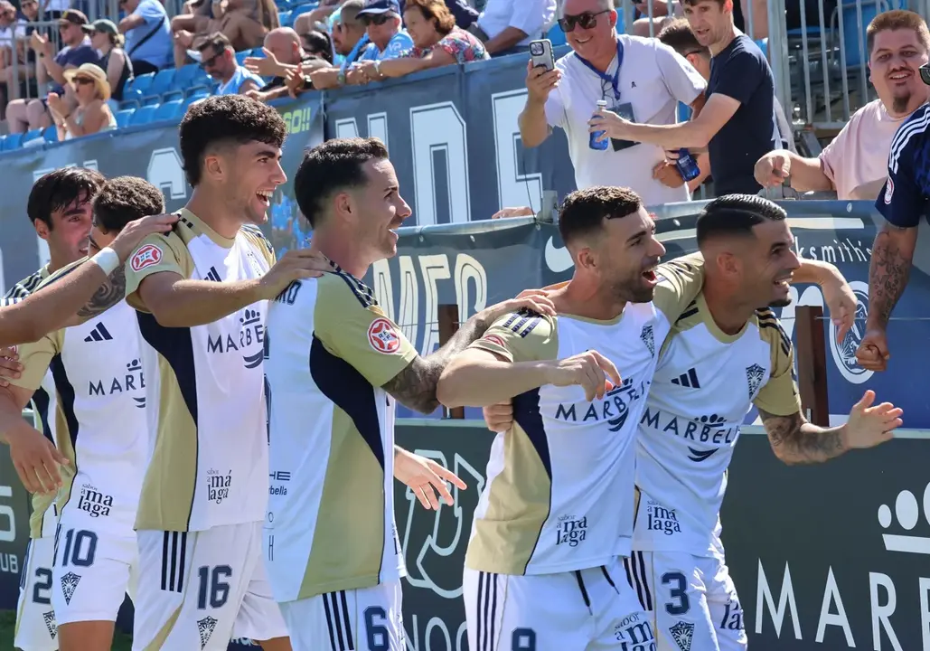 El Marbella celebrando un gol / Foto: Diario SUR