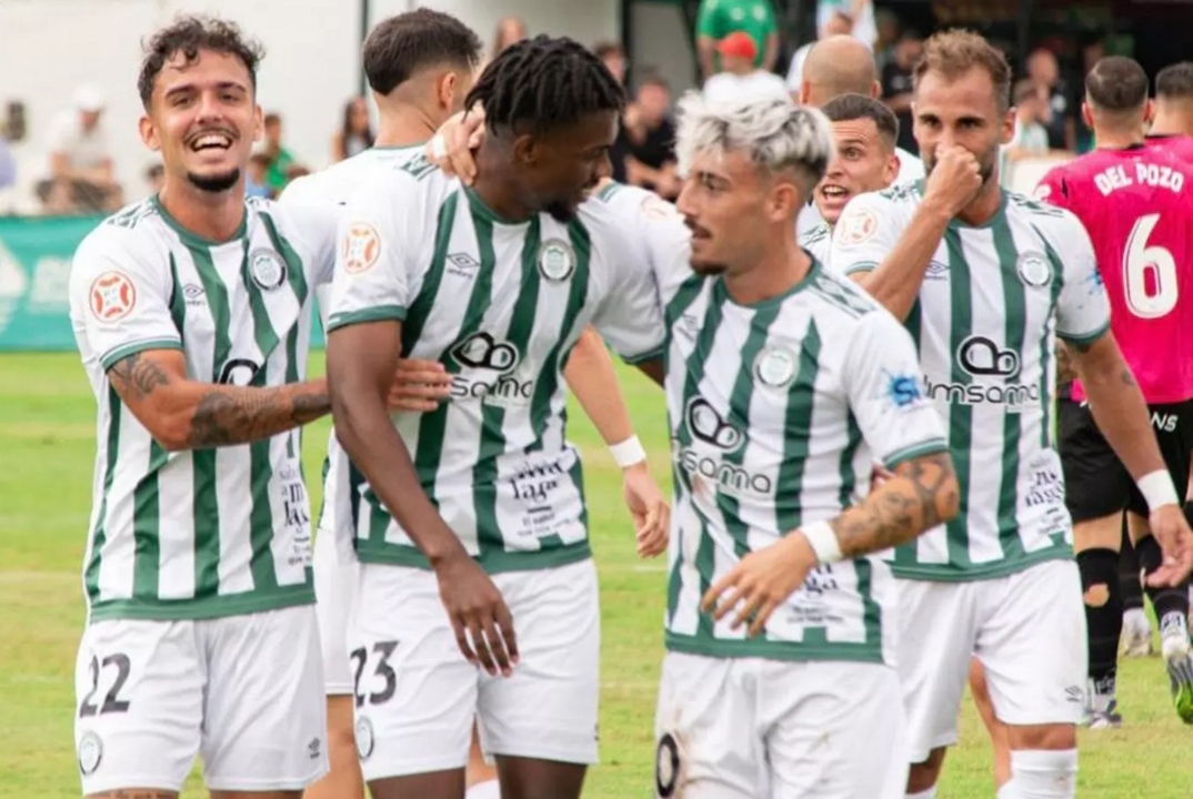Juventud Torremolinos deslumbra contra el Ibiza / Foto: M&aacute;laga Hoy