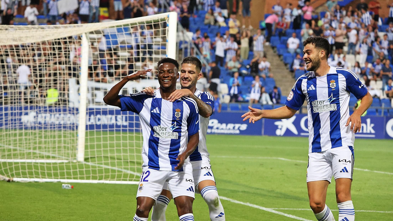 Nico Njalla celebrando un gol con el Recreativo de Huelva / huelvainformacion.es
