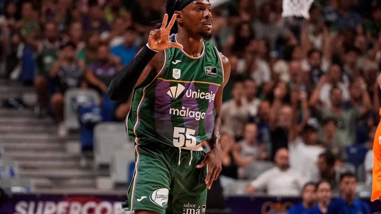 Kendrick Perry celebrando un triple / Unicaja en X