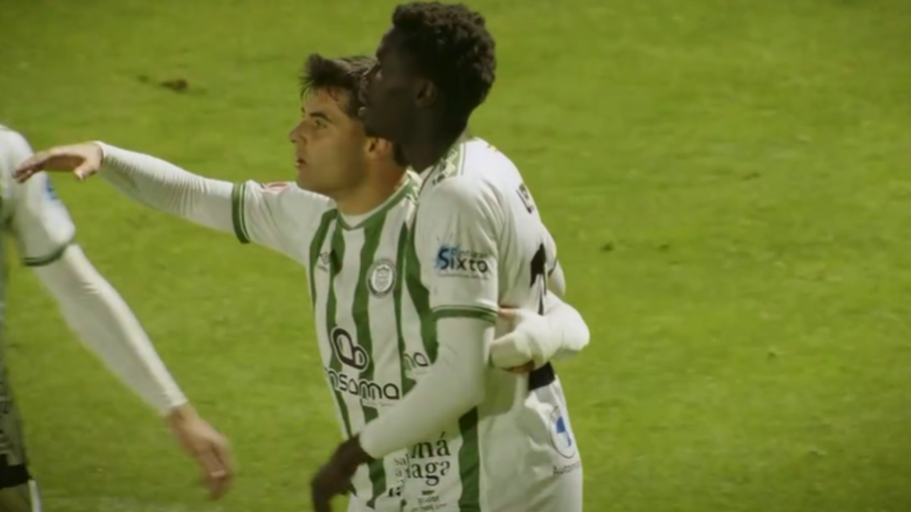 Usse Diao e Iban Ribeiro celebrando el gol ante el Teruel / Foto: Capturada del resumen de Primera RFEF