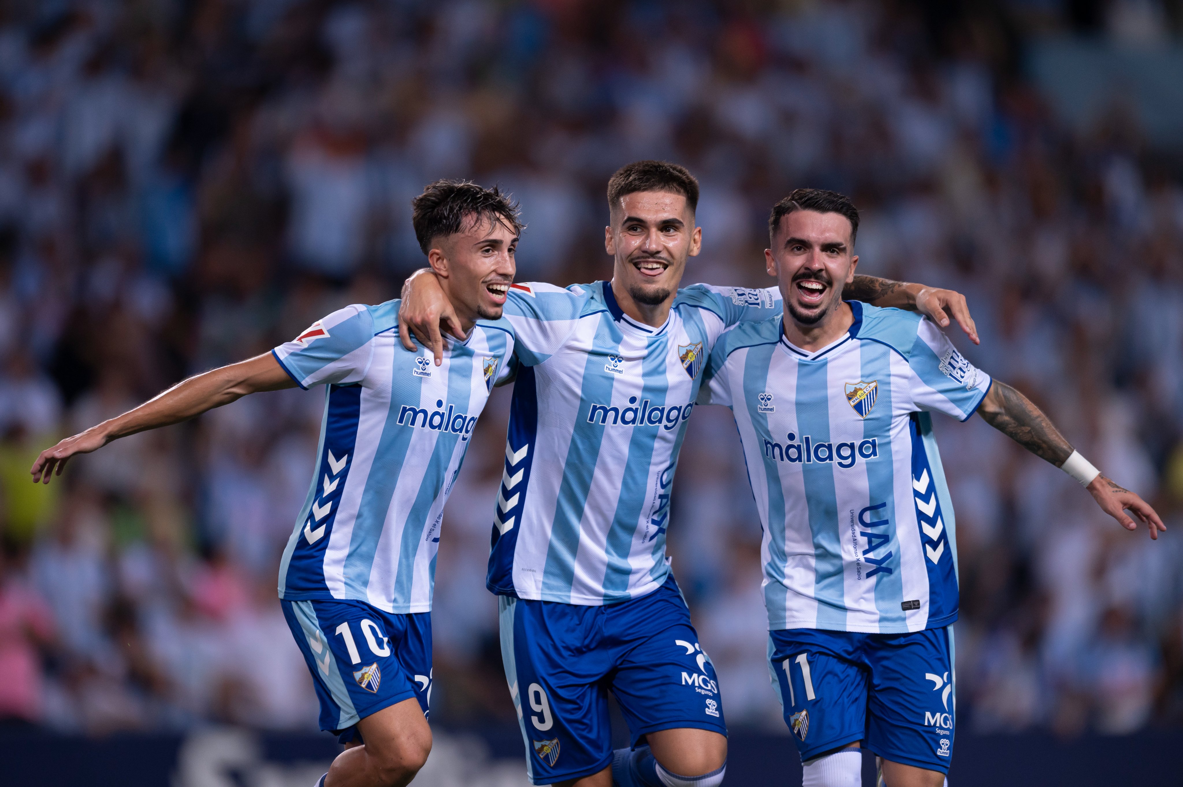 G0lAFC0XMAMcgH-